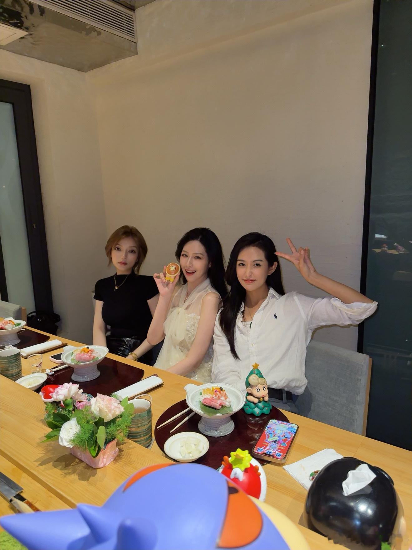 名声在外有好有坏以前是以前现在是变态​​​