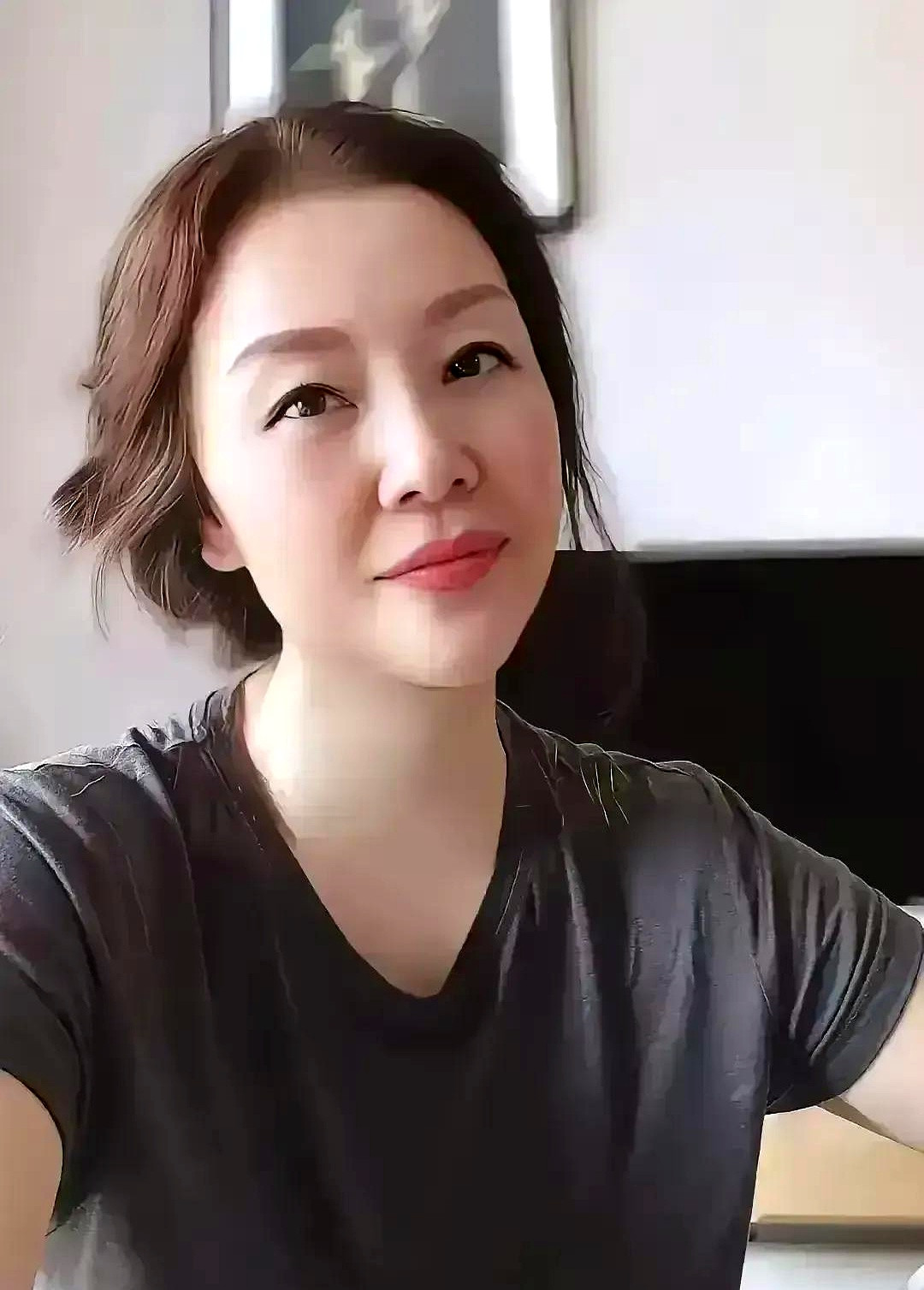 这嫁女儿的条件，火药味十足啊。16.8万彩礼，一分都不能少，这是摆明了要价。体制