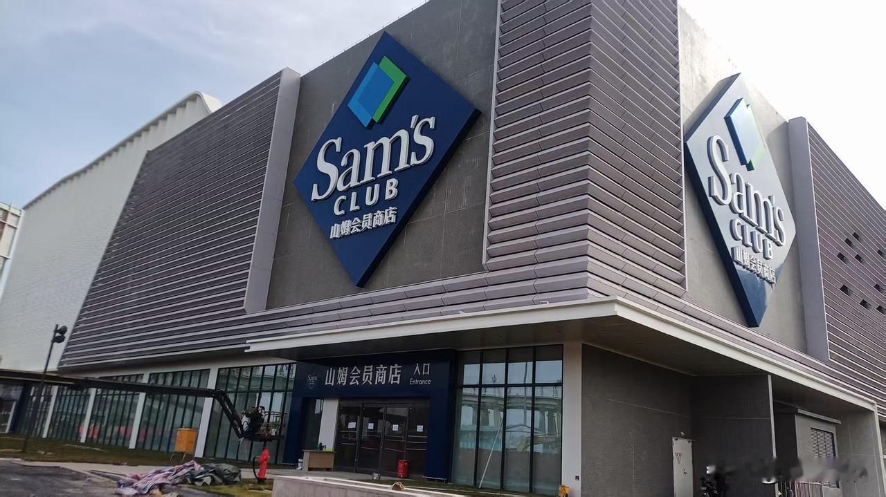 这次真的是太尴尬了，我居然在广州南站不会打车。说出来不怕笑话。我从广州南站坐高