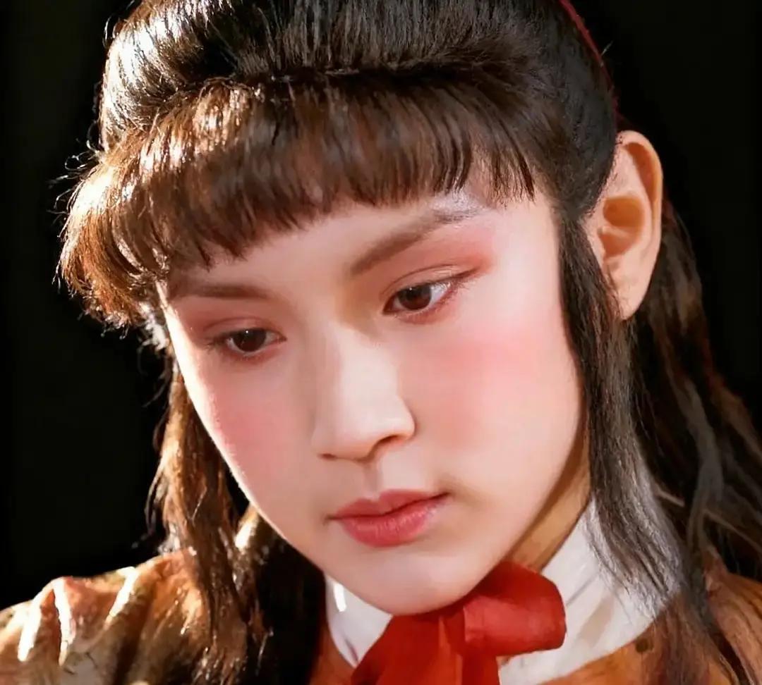 《红楼梦》贾宝玉选角全过程，导演心中第一人选是侯长荣，次选黄大年、马广儒，欧阳奋