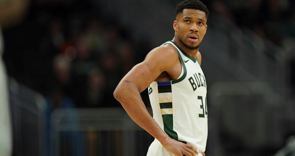 近日，多支NBA球队高层开始认为，密尔沃基雄鹿在北京时间2月6日凌晨3点的交易截