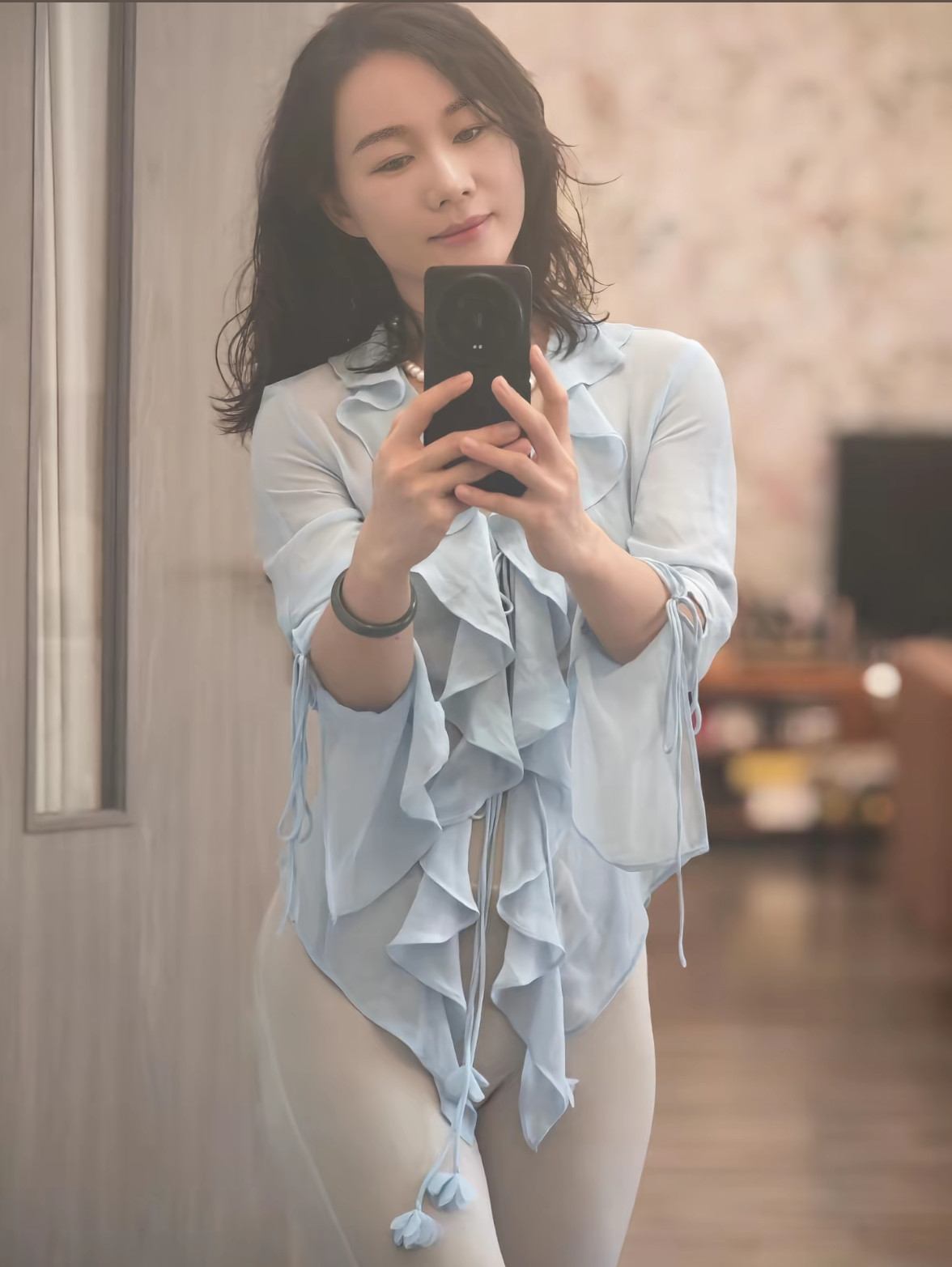 好身材好气质美女性感女神长腿女神<!--{img:0}-...