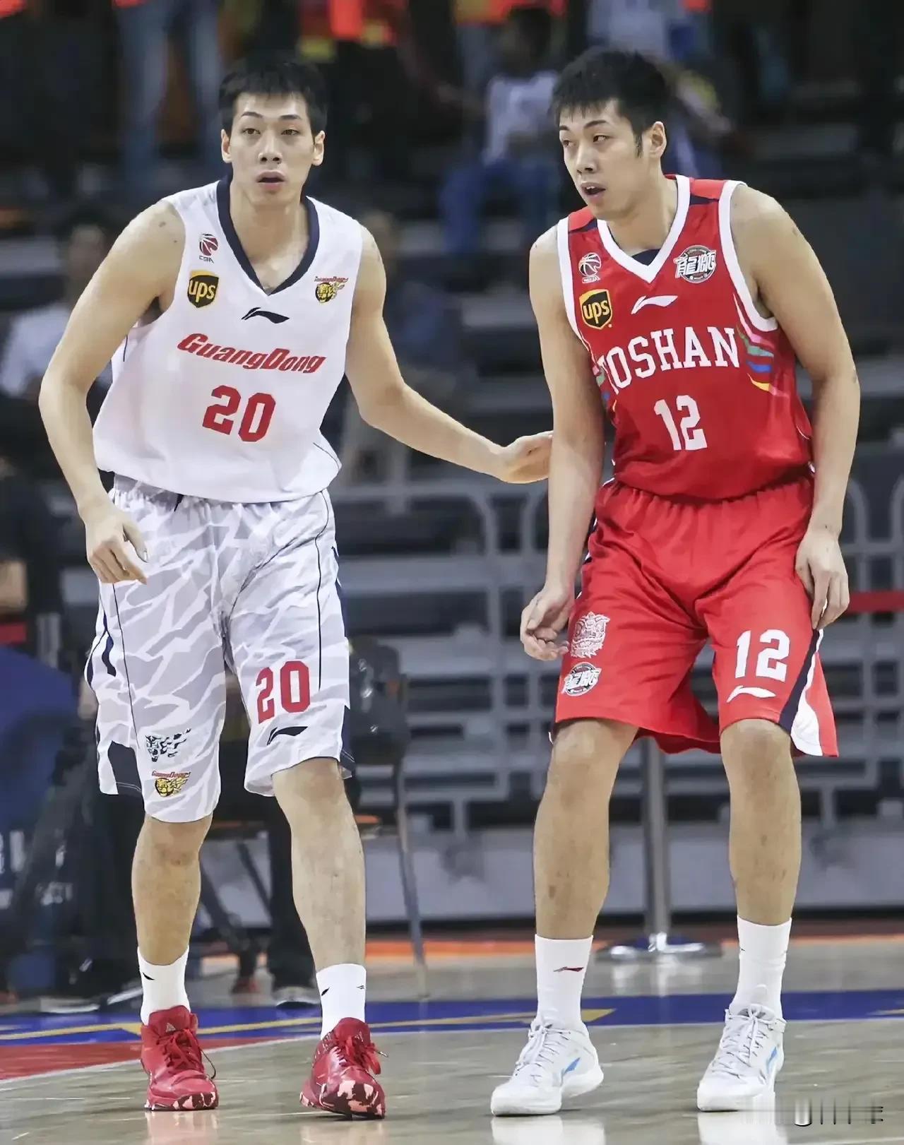 广东男篮公示的注册球员清一色的年轻，球迷很快也发现了一个问题：顶薪的任骏飞呢？退