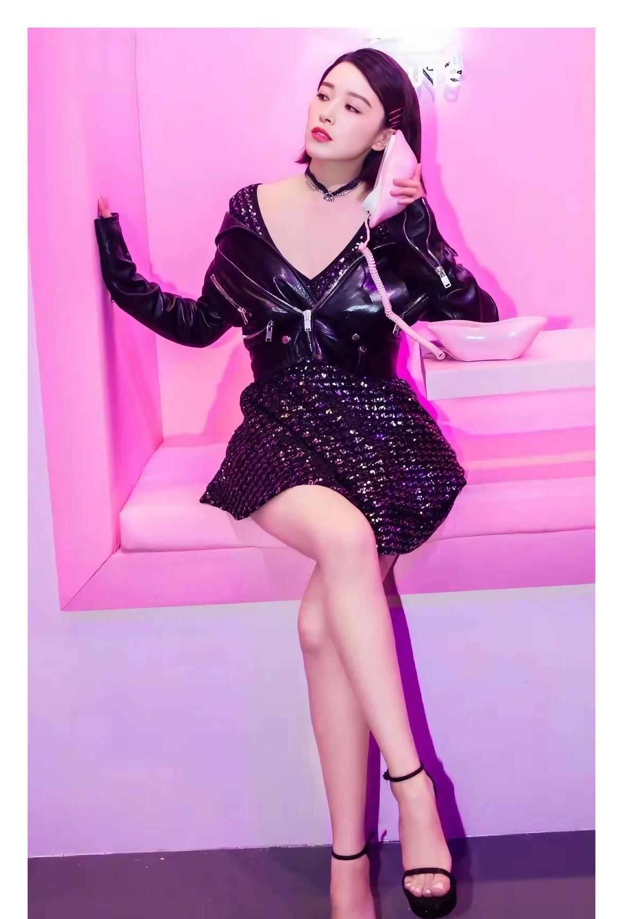 阚清子｜丝袜美腿｜真美