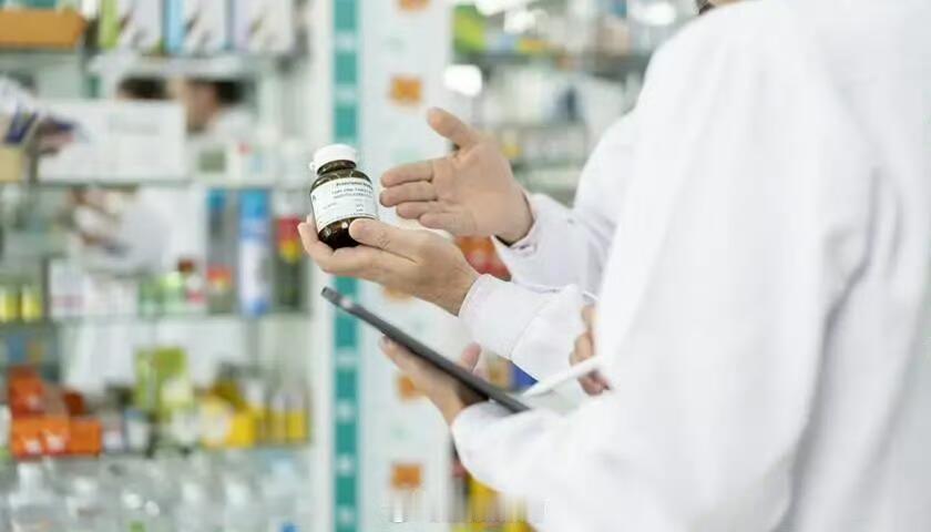 听说不少进口药要退出中国市场了。国家药监局最近注销了80个药品批文，全是企业自己