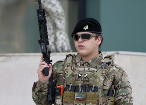 【据报道，卡德罗夫的儿子已失去知觉。】据KavkazRealii报道，并