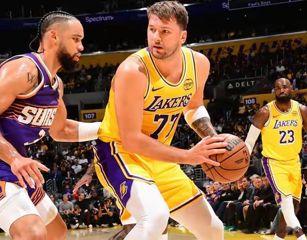 难以置信！12月2日，湖人108:125惨败太阳，赛后传来5条坏消息:一、