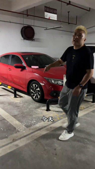 一件车位纠纷，硬生生拖了整整9天，前后组织6次调解才平息。长沙这名体育局干