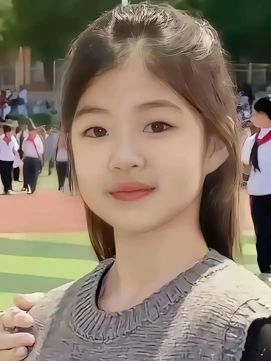 章子怡的女儿醒醒已经十岁了，长得好漂亮