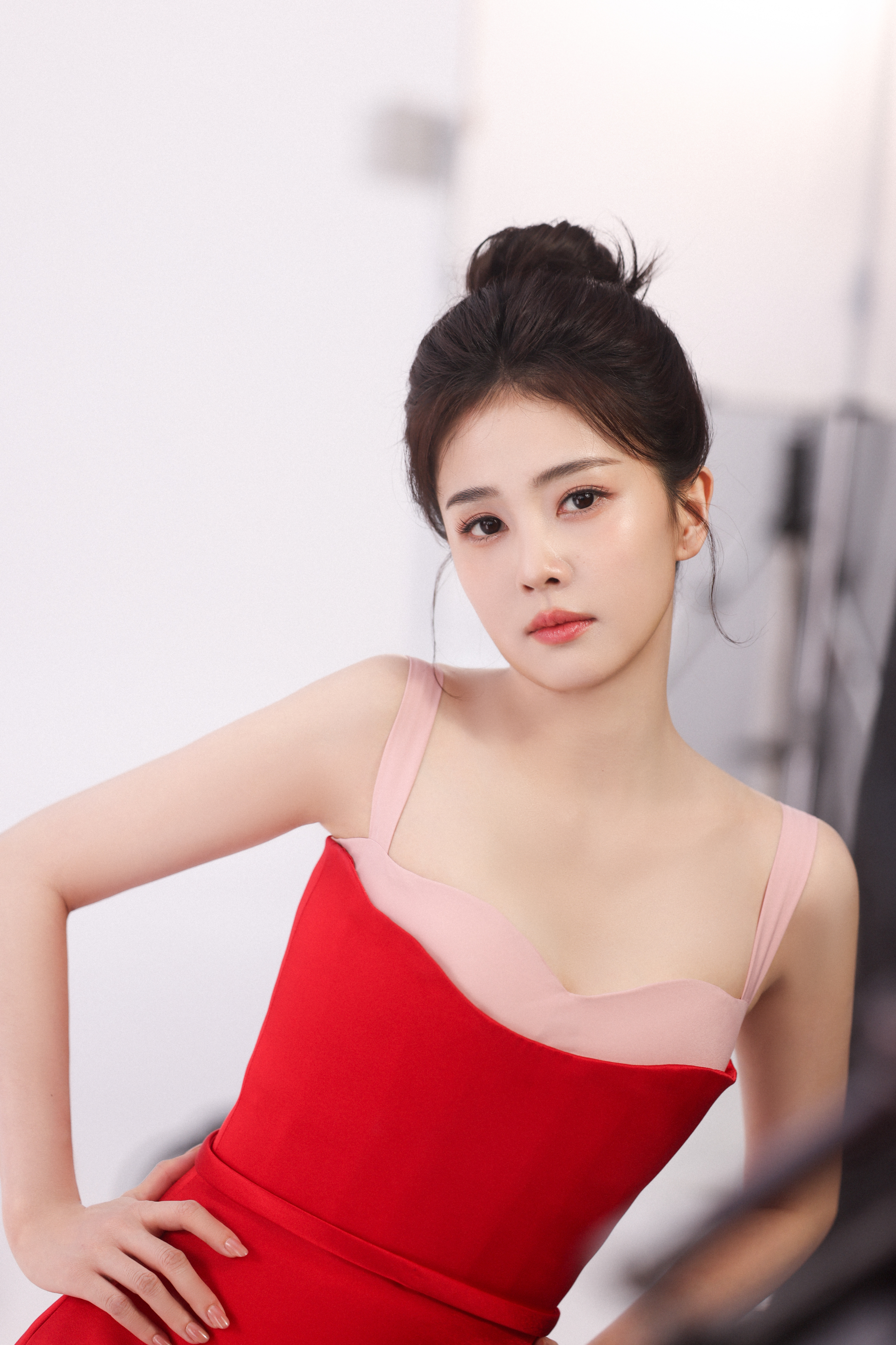 白鹿最新物料：OLAY春季宣传片