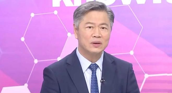 赖岳谦教授建议中国政府调整对外战略原则，把“我们不惹事、但也不怕事”中的“不惹事