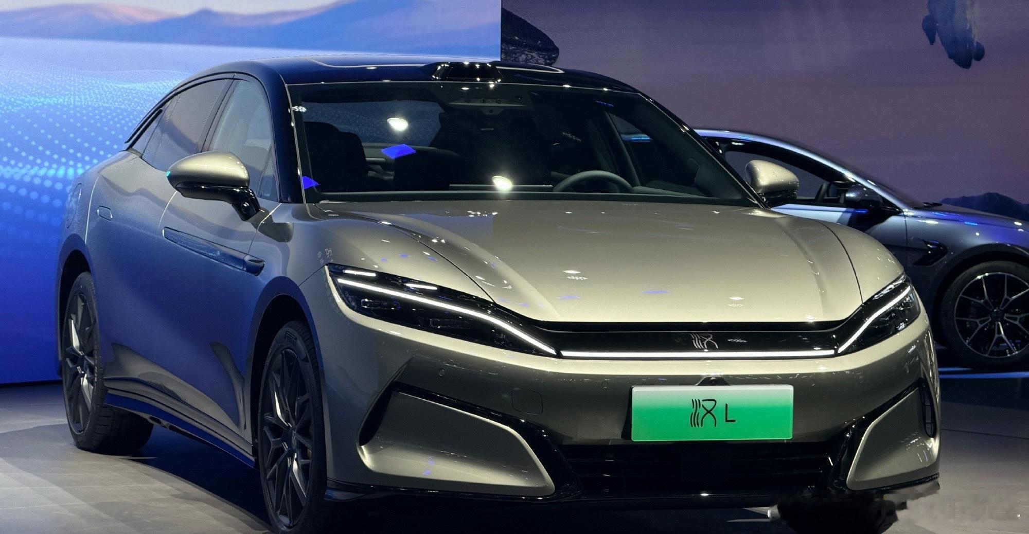 比亚迪汉L和唐L马上迎来大升级（仅支持天神之眼B），OTA后会支持车位到车位的功