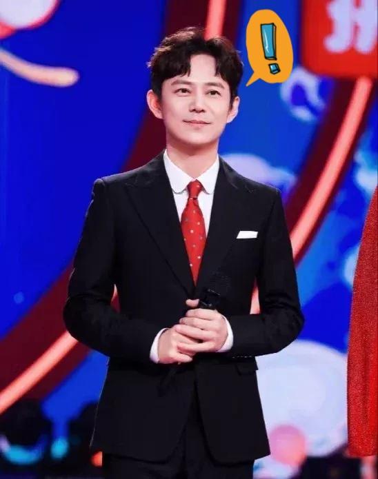 多读书到底有多有用？看何炅元宵晚会这波教科书救场就懂了。湖南元宵直播现场，