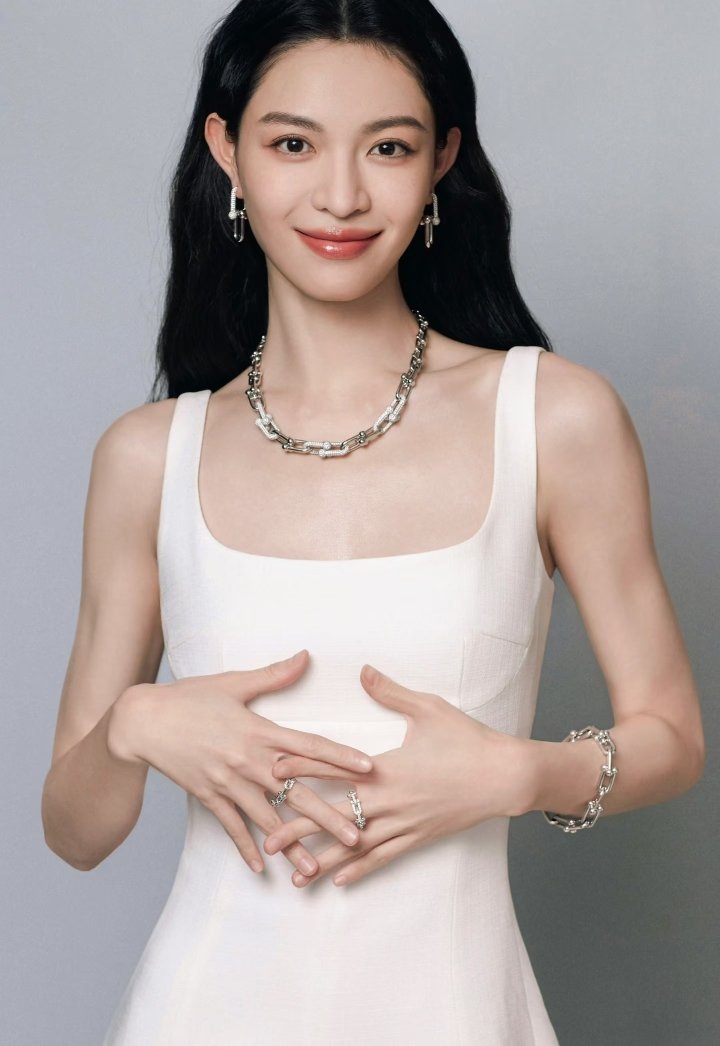 90花口碑保证TOP9！TOP9：李一桐TOP8：梁洁TOP7：白鹿TOP6：