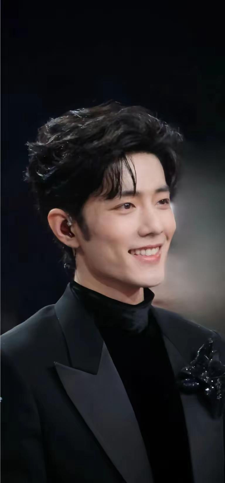 承认吧，多读书就是有用，​肖战第5次斩获百指冠军，​他的那段话含金量越来越高