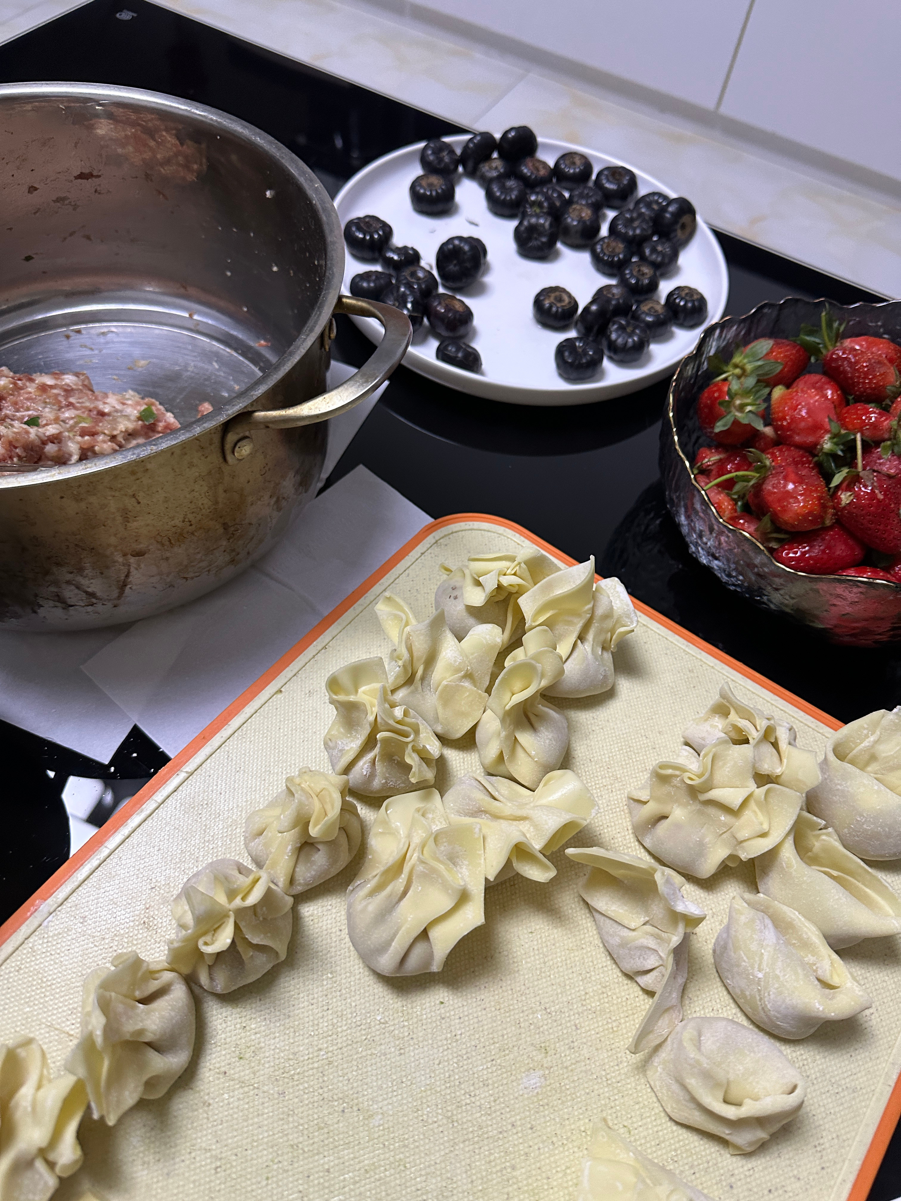 第一次做出金黄色🥟耶~！