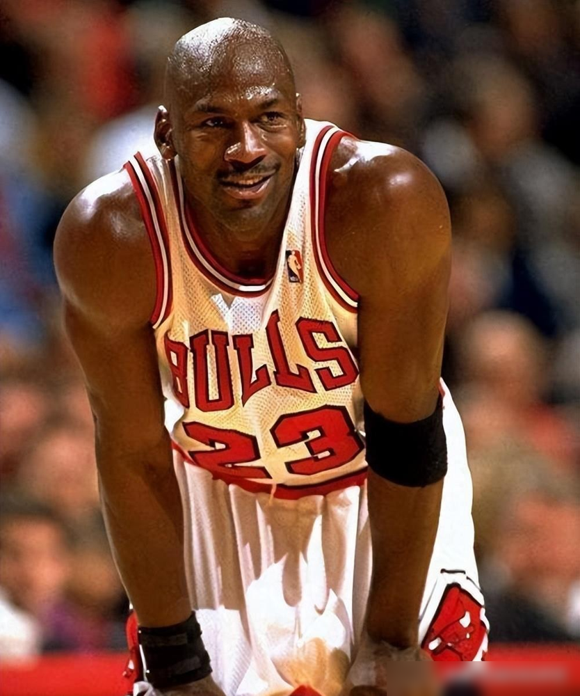 把欧文技术排在科比前面，这榜单是喝了多少？你没看错，乔丹第一没毛病...