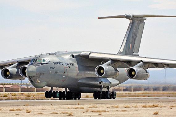 巴基斯坦伊尔-78现身成都，并非歼35交付，枭龙配件成最大可能​1月26日，