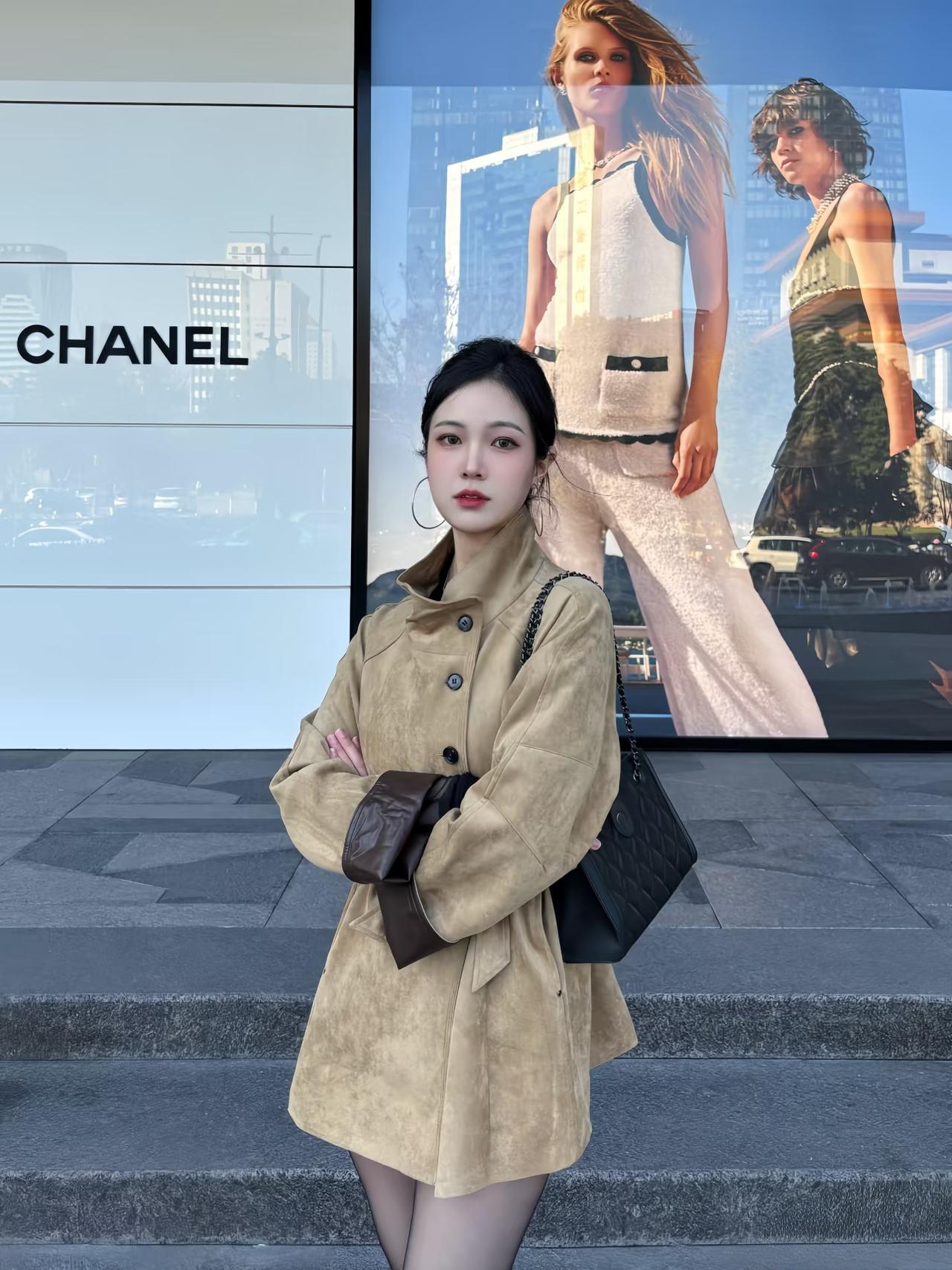 女生如何穿搭看起来时尚更有品味呢