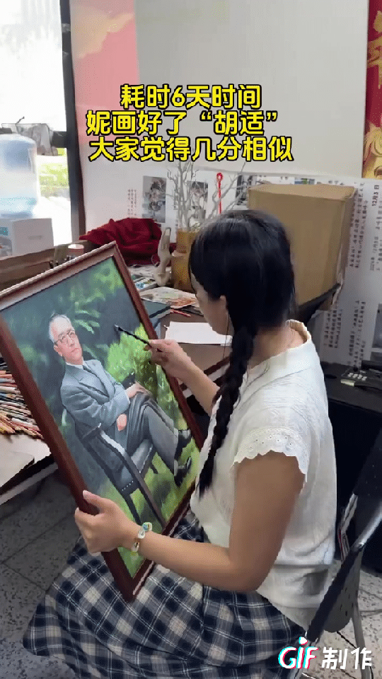 最近吹捧胡适的风又起来了，胡适必须被钉在汉奸的耻辱柱上，他要不是汉奸，汉奸这个群