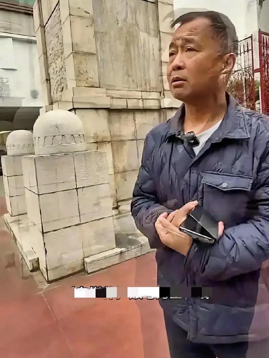 云南文旅没请沈巍，他直播却掉粉30万沈巍在云南晃悠半个月，抖音号掉了三十万