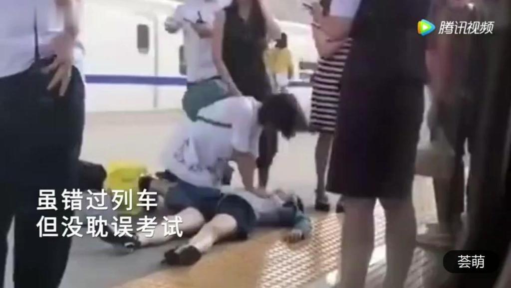 急救心肺复苏视频教学 1528229590802926772.jpg?id=0