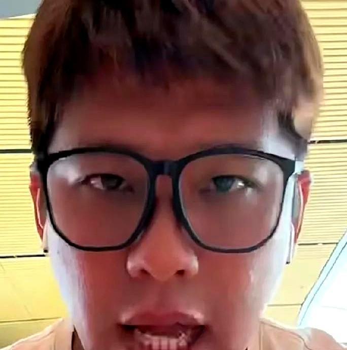 葛斯齐直播又放猛料了！昨晚他在直播间火力全开，上来就怼着黑粉喊话：“说我收钱办