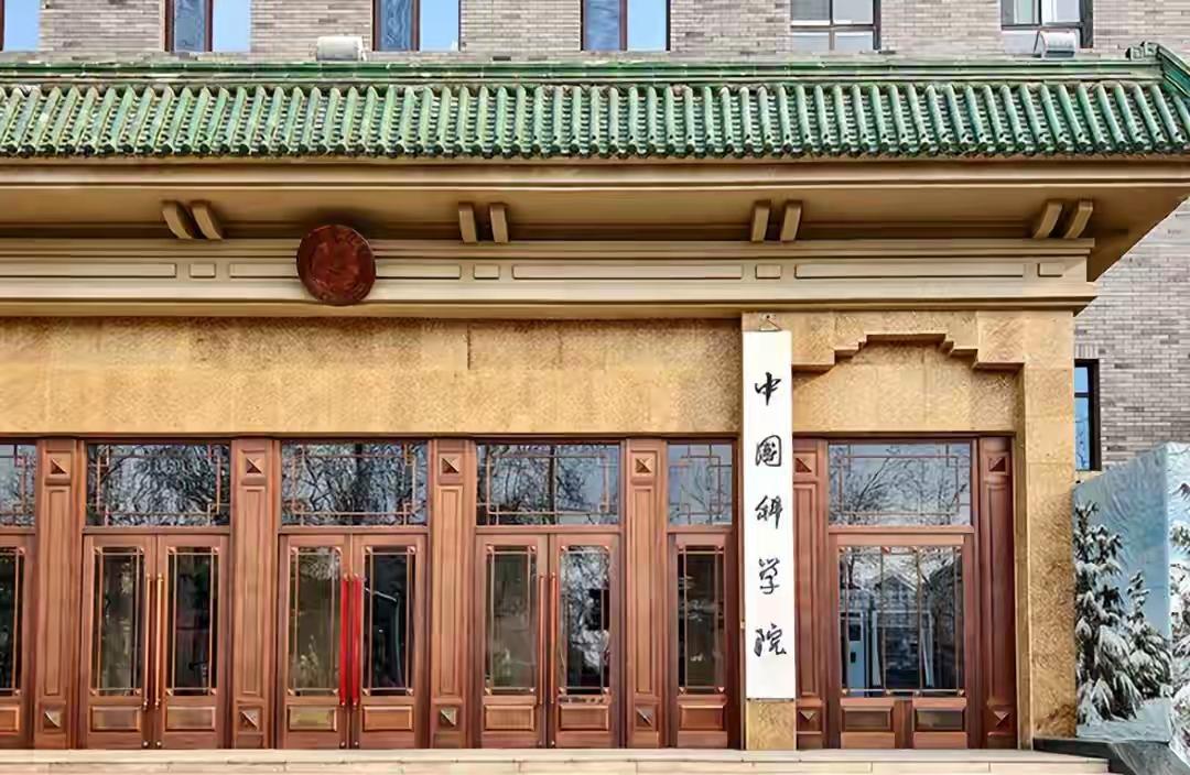 中国硬气亮剑，打响反击第一枪！拒付天价版面费，撕开西方遮羞布各位老铁，今天的文