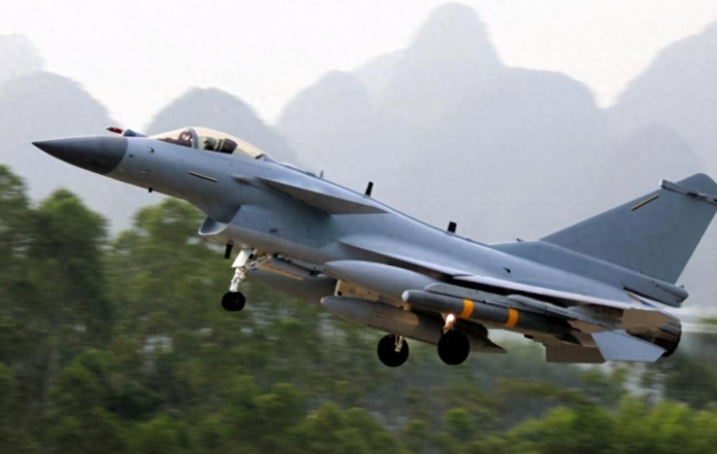 “中国武器热”？国防部就说了一句话，但这句话，别的国家说不出口。7月8日，国