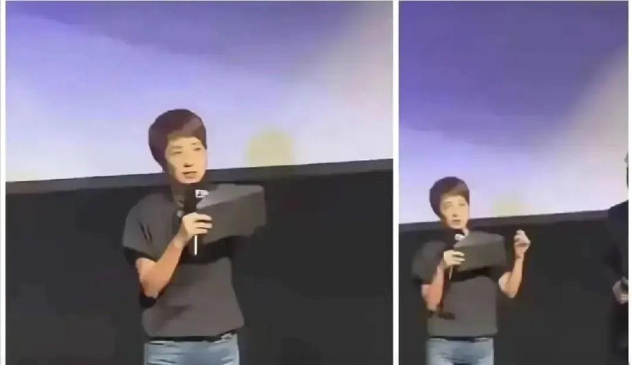 马伊琍这真是一不留神就因这条裤子火上了[无奈吐舌]。你看她穿的这条裤子也不知道是什么