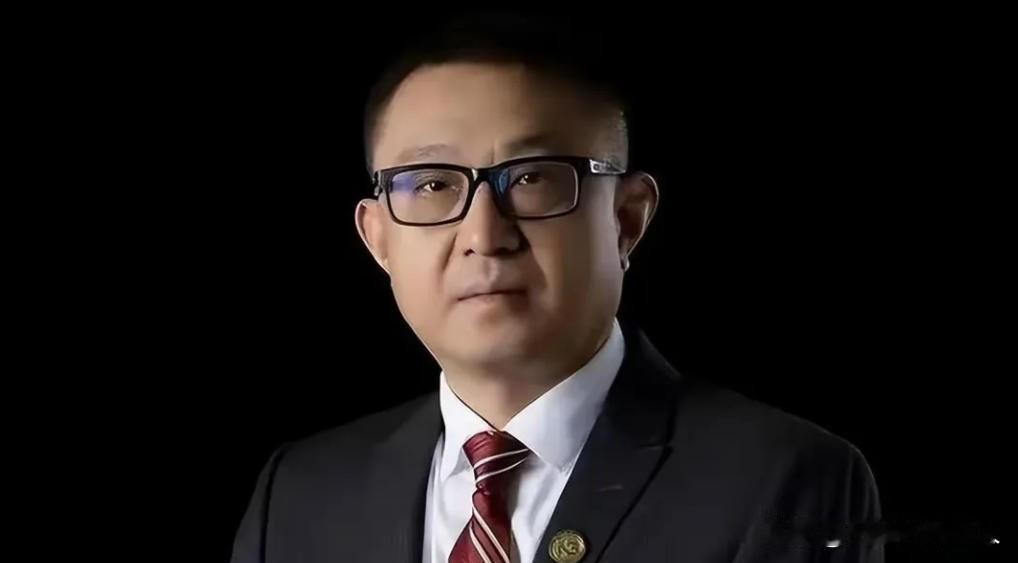 2020年，“核酸大王”张核子借疫情牟利，让国家资金短缺，通过核酸检测造假害了无