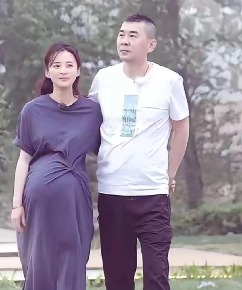 有人说，吴越看到这张照片，会砸了电视机。那真是太小看吴越了，吴越如果是这么小