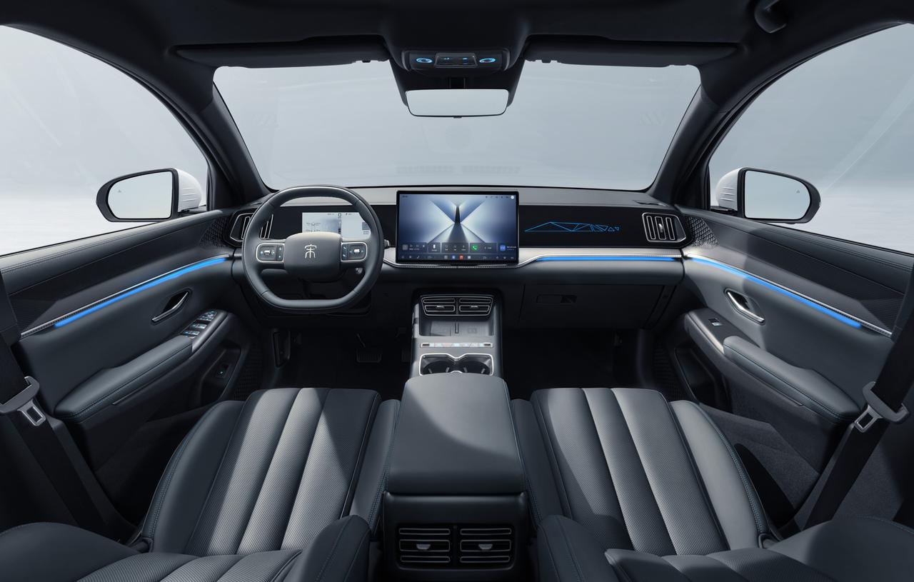 宋ProDM-i飞驰版即将上市，重新定义A级SUV价值标杆！作为新能源插混