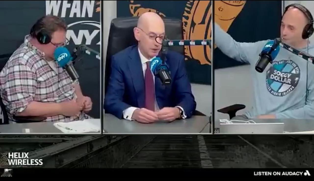 你就偷着乐吧，老詹就算坐轮椅出战，都比你立的新太子们能给NBA挣钱。肖华：种种