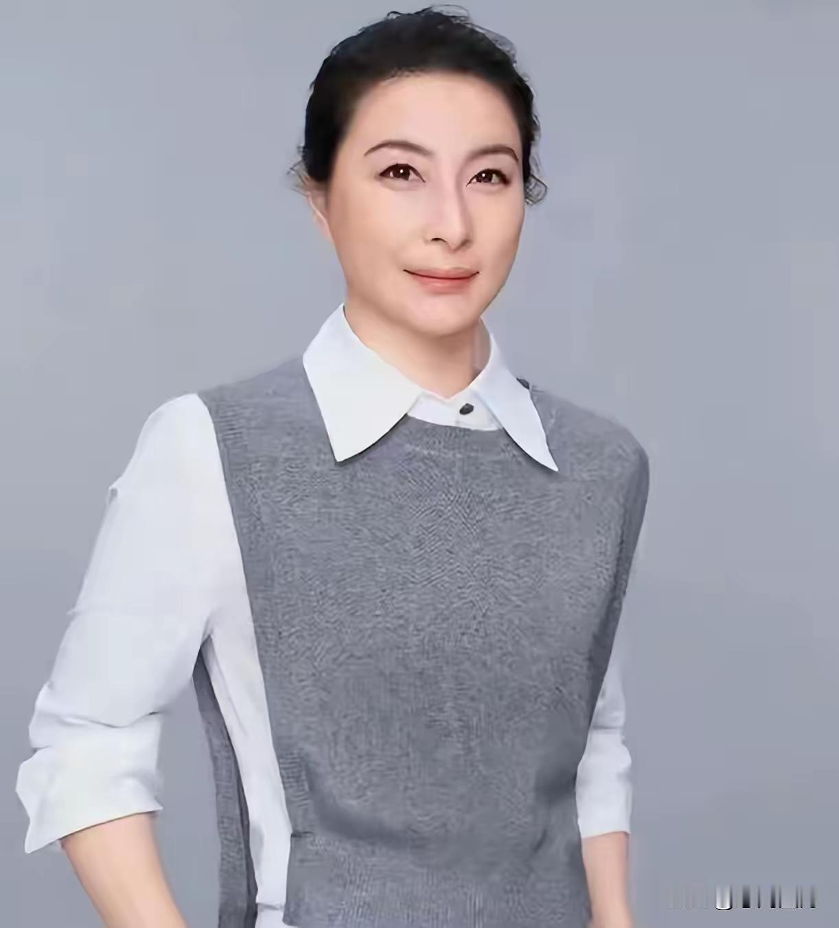 郭晶晶嫁进豪门还接商业代言？背后真相却让人意想不到！大家总说豪门里的阔太