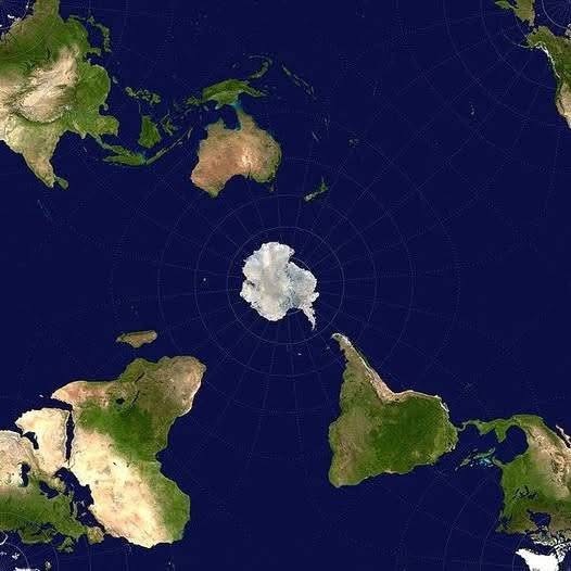 以南极为中心的世界地图​​​