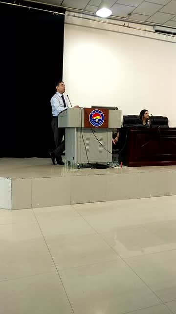 抛物线及其标准方程微课(延安市实验中学 李彪