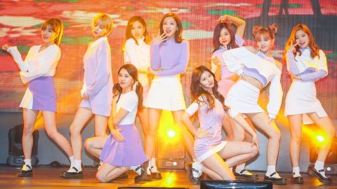 twice 下个月举行专场演唱会 海外巡回随后开跑