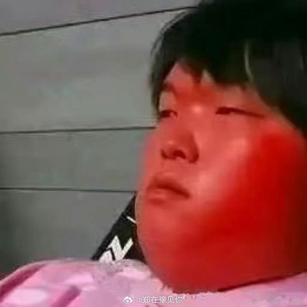 曝BLG联系不到Bin前LPL教练朱开直播中一句“BLG联系不到Bin”引爆热搜