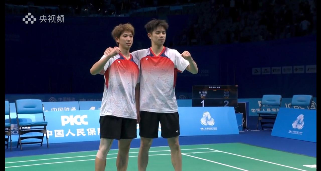 全运会羽毛球男双冠军刘毅/刘阳组合还是很厉害，面对世界最强男双名将徐承宰搭档王昶