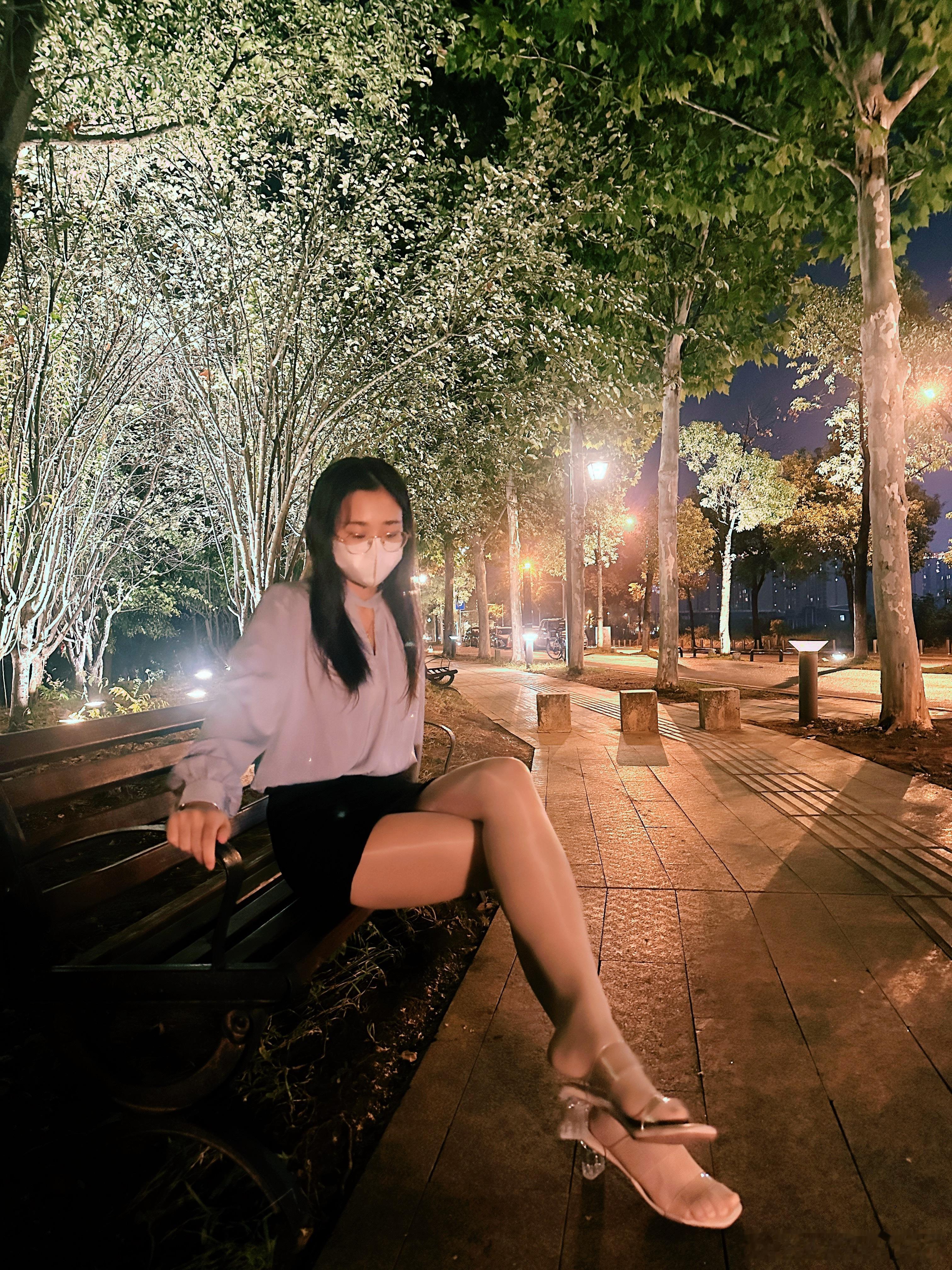 天热的时候拍的