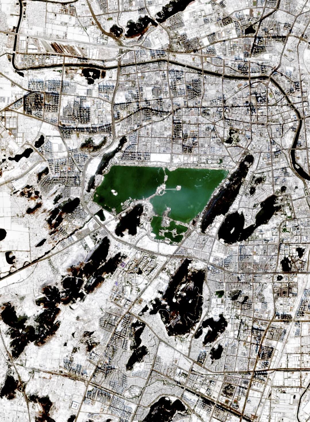 🛰️来自卫星视角拍的徐州暴雪徐州暴雪卫星视角看徐州彭城雪色徐州的雪有多