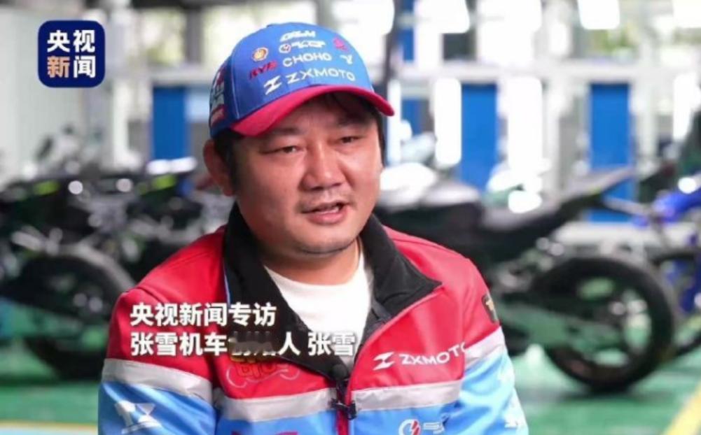 估计很多人还不知道！咱们国产张雪机车的发动机总设计师，竟然是日本人！他就是出身雅