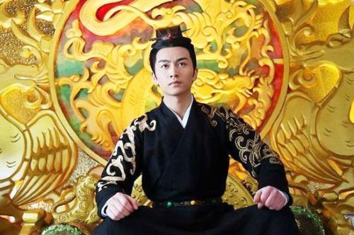 571年，北周宇文邕隐忍蓄力，灭齐大计悄然铺开公元571年，北方大地战火纷