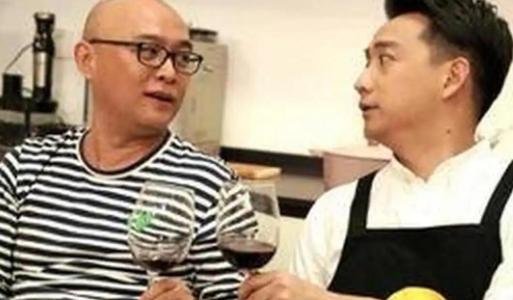 2017年，孟非和黄磊一起投资300万，在南京开了一家叫“黄粱一孟”的火锅店，朋