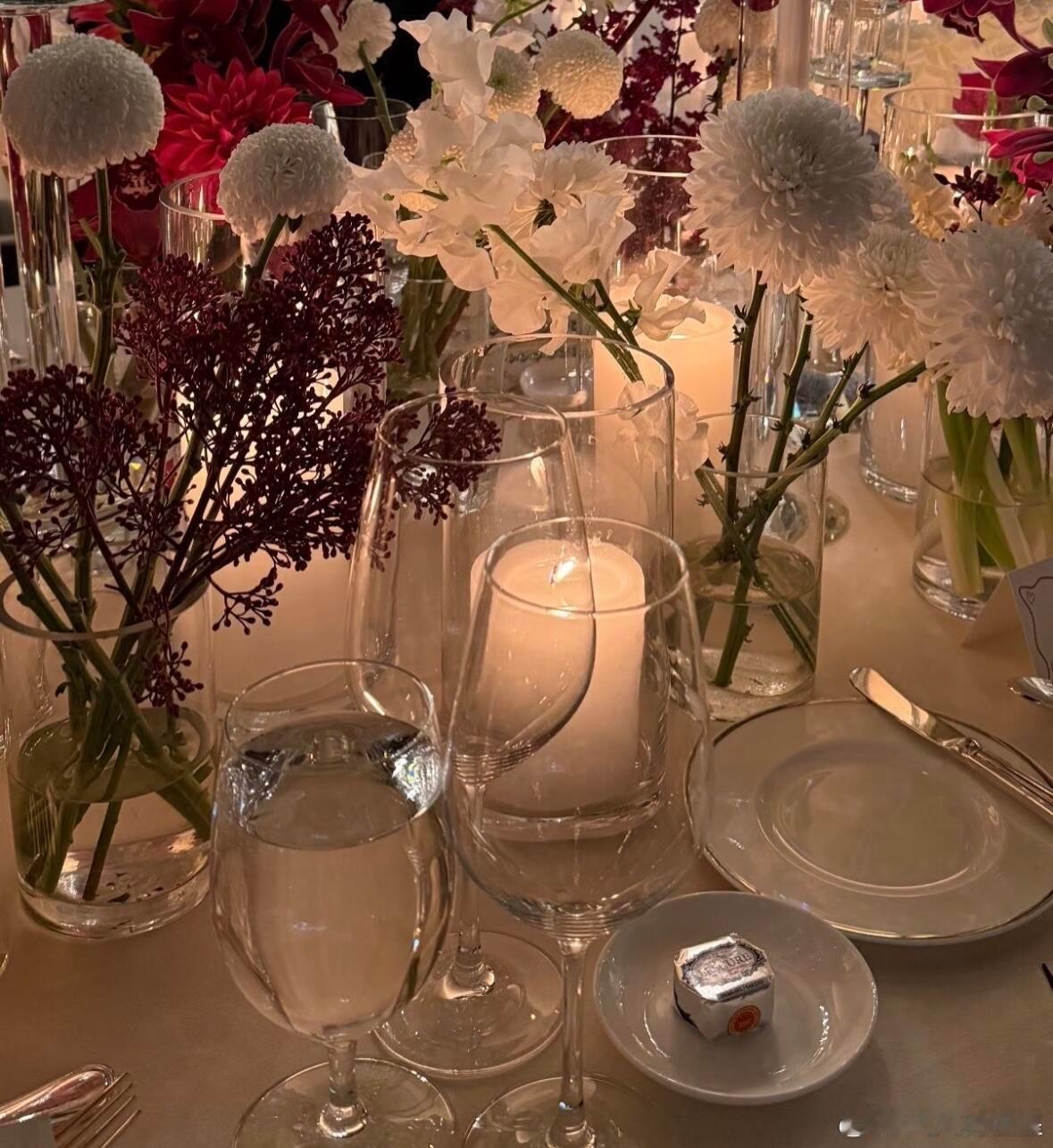 金宇彬申敏儿婚礼现场图金宇彬申敏儿婚礼内场照新婚快乐啊