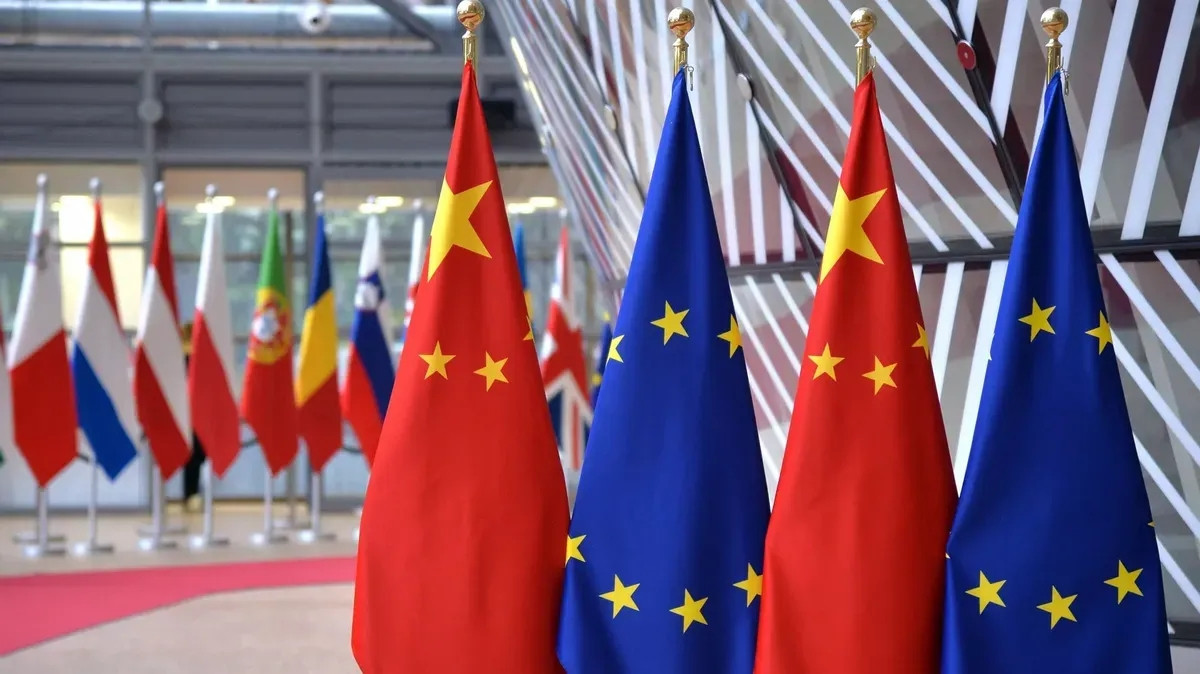 这次中欧峰会，说实话，欧盟是把该带的东西都带来了，唯独把“诚意”落在了家里。冯德