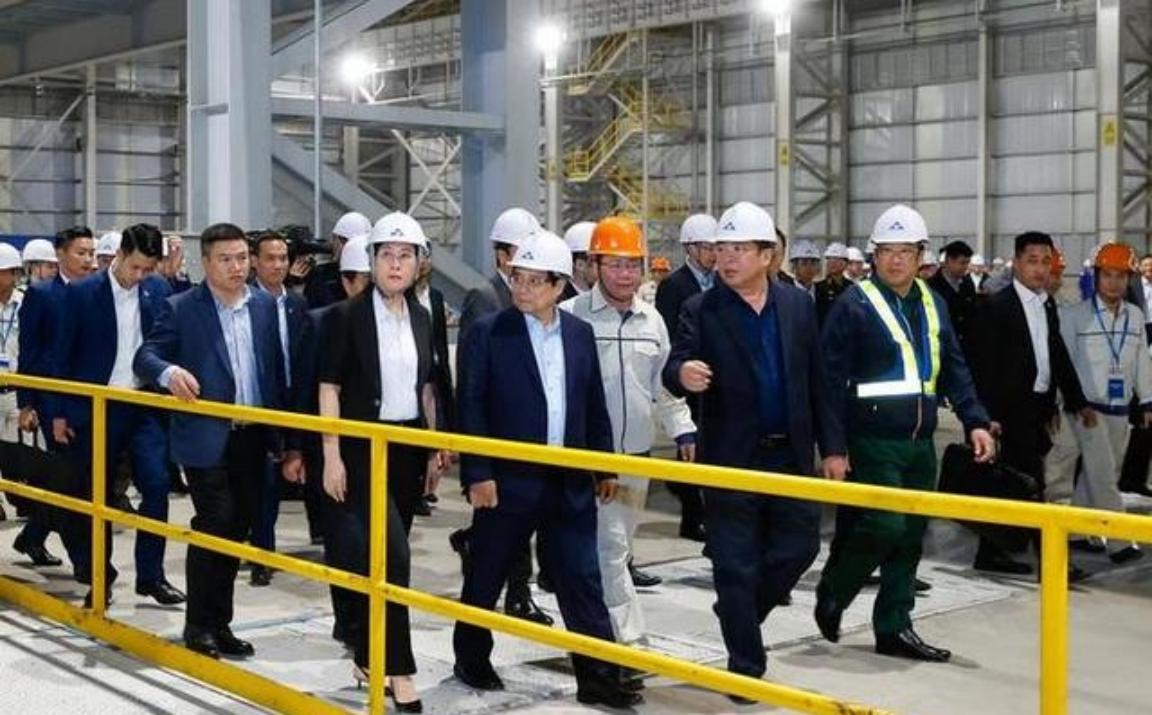 越南突然向中国提出要借钱修铁路？这可不是小数目，整整83亿美元！更有意思的是，这