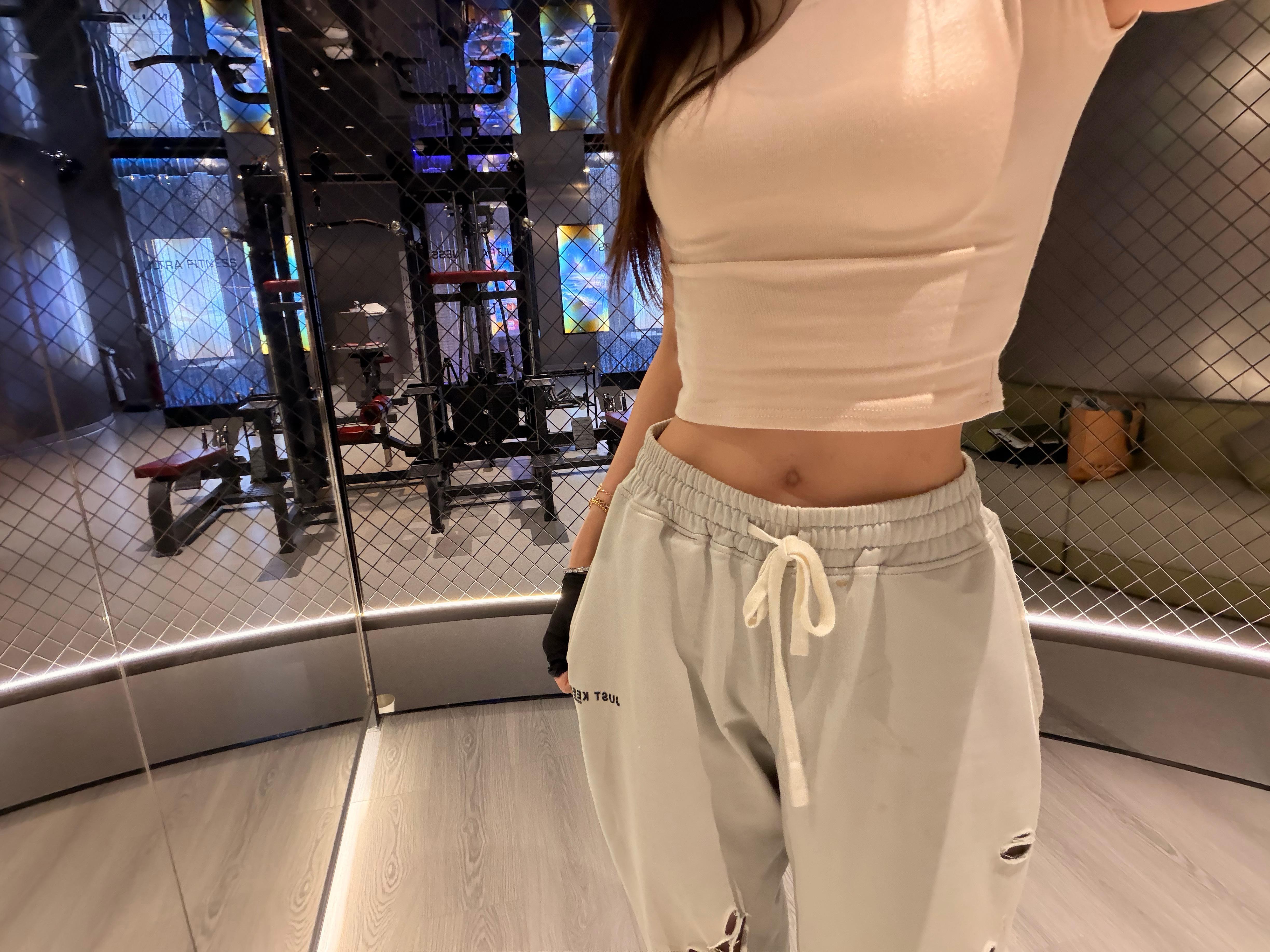练的时候满脑子想的都是，我为什么不去上科技，在这没苦硬吃[哭哭][哭哭][哭哭]​​