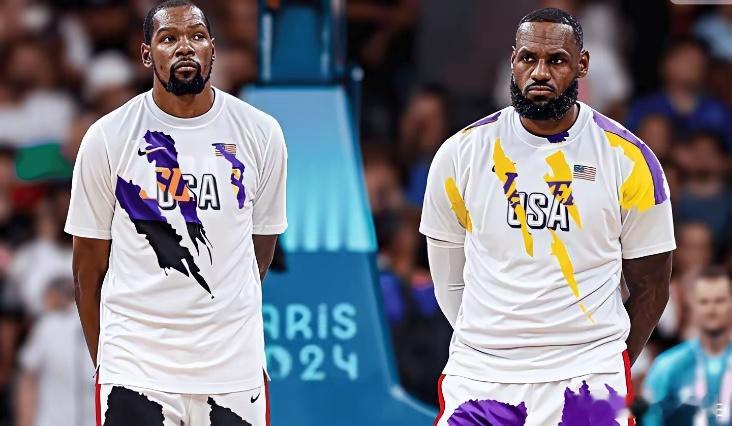 感觉湖人有些人在演老詹了老詹没复出前球队激情满满大家都在拼命防守，自从老詹复出以